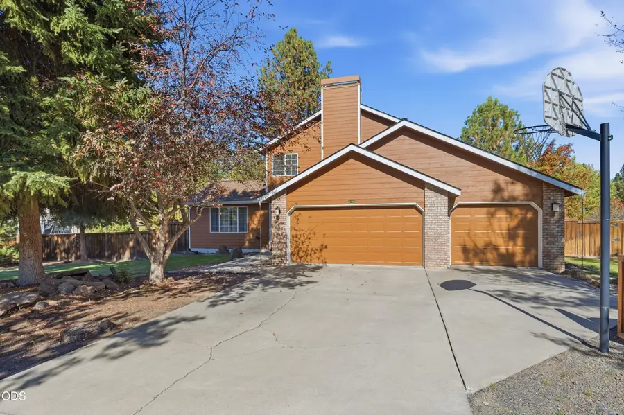 61325 Victory Loop, Bend, OR 97702 - #2