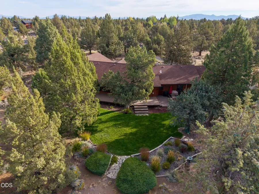 64417 Mcgrath Road, Bend, OR 97701 - #2