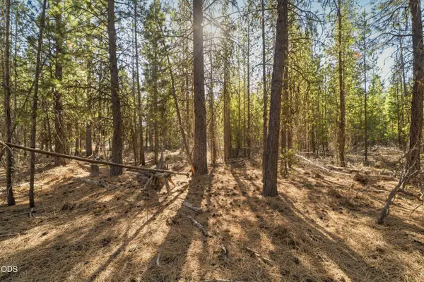 15785 Shellie Lane, La Pine, OR 97739