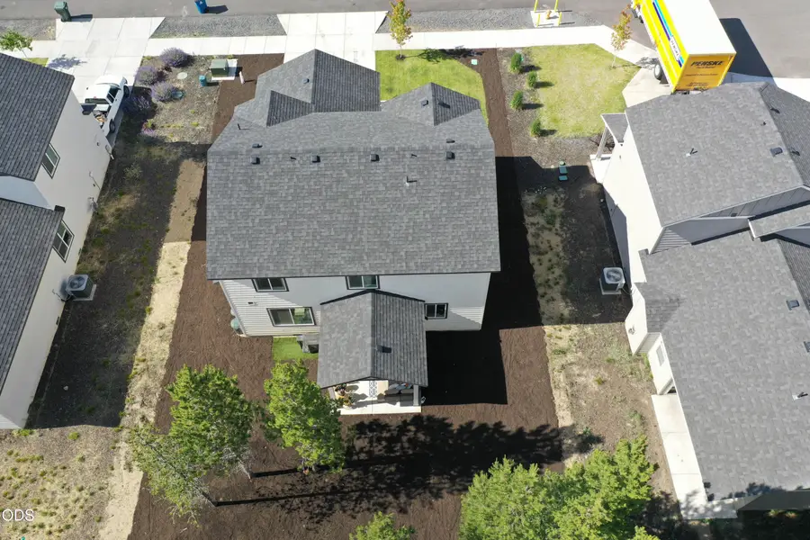 16619 Landing Court, La Pine, OR 97739 - #3