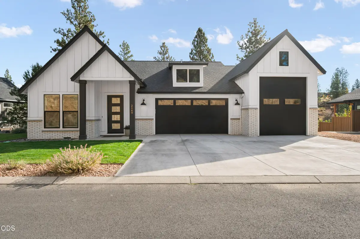 2169 NW Skyline Ranch Road, Bend, OR 97703 - #1
