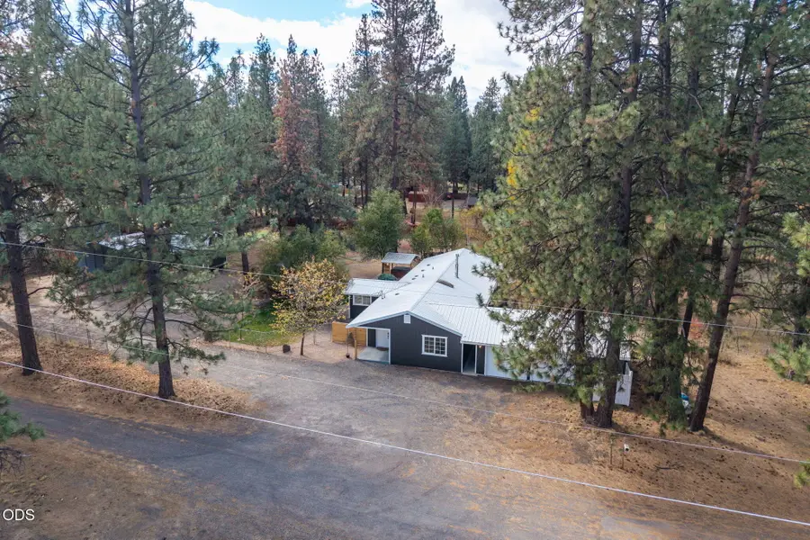 60343 Hiawatha Lane, Bend, OR 97702 - #2