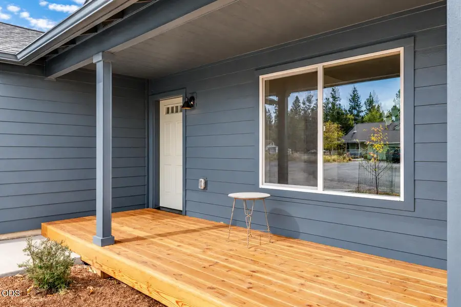 1130 E Canter Court, Sisters, OR 97759 - #2