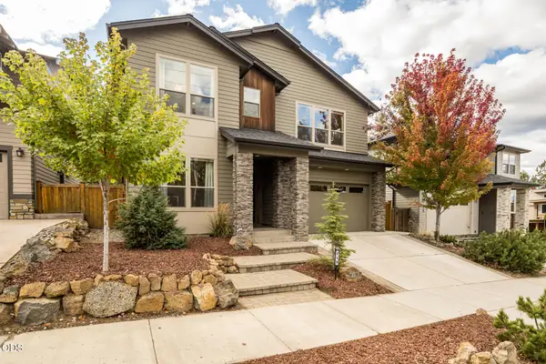 215 SW Cleveland Avenue, Bend, OR 97702