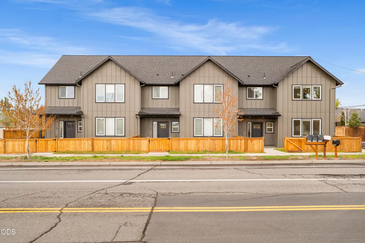 61379 Brosterhous Road, Bend, OR 97702 - #1
