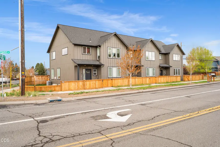 61379 Brosterhous Road, Bend, OR 97702 - #3