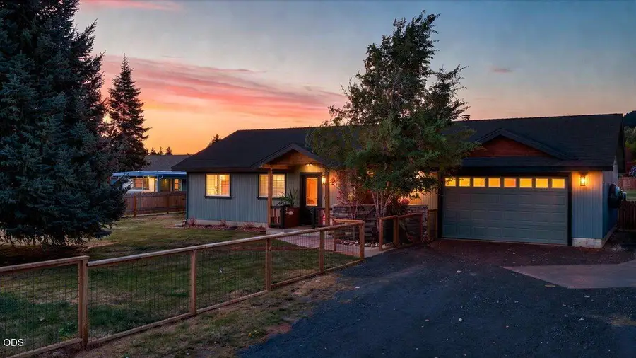 1750 NW Odem Avenue, Terrebonne, OR 97760 - #2