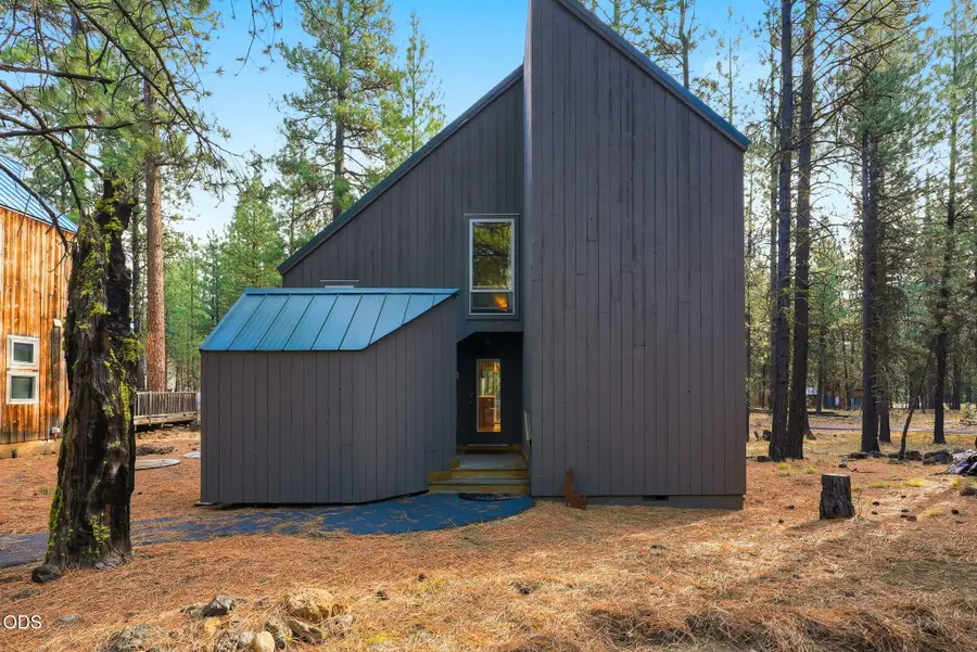 13621 Vetch #BBH 35, Black Butte Ranch, OR 97759 - #2