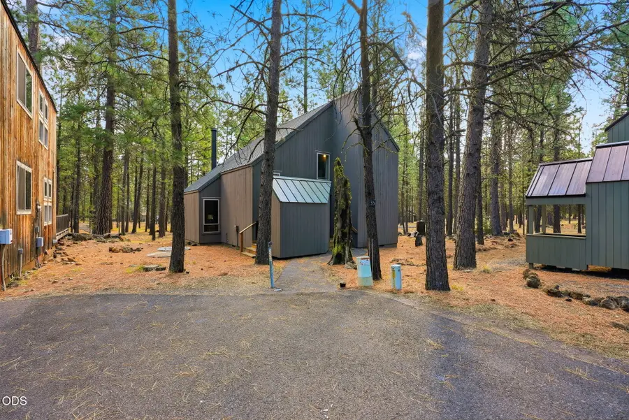 13621 Vetch #BBH 35, Black Butte Ranch, OR 97759 - #3