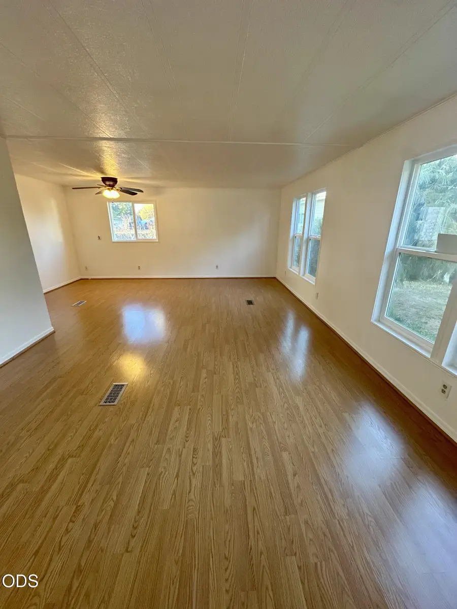 3626 Madison Street, Klamath Falls, OR 97603 - #3