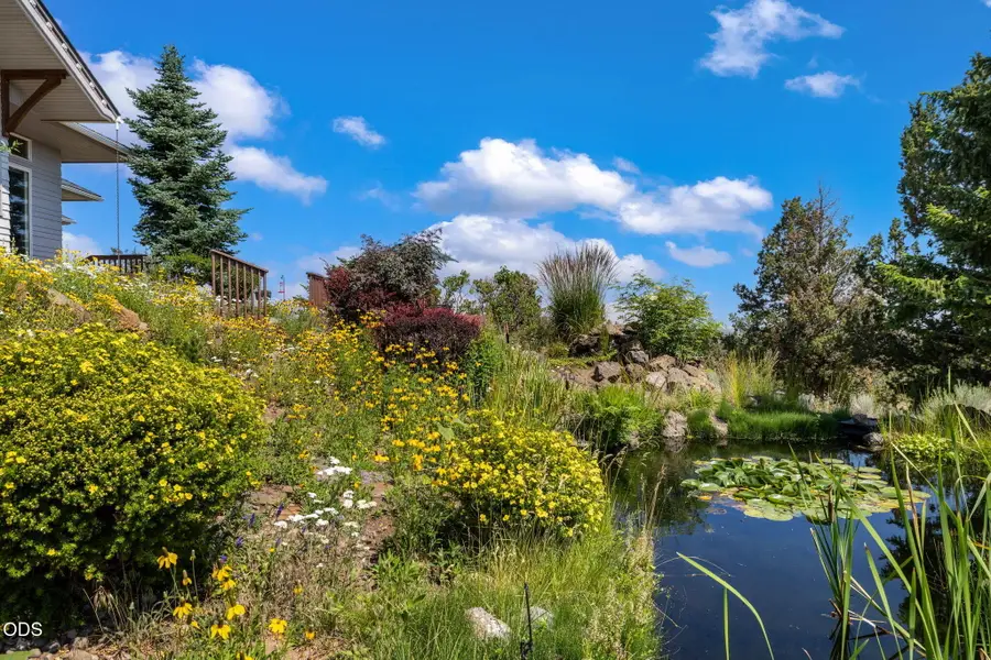 59641 Calgary Loop, Bend, OR 97702 - #3