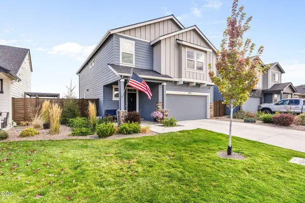 61532 SE Colima Street, Bend, OR 97702