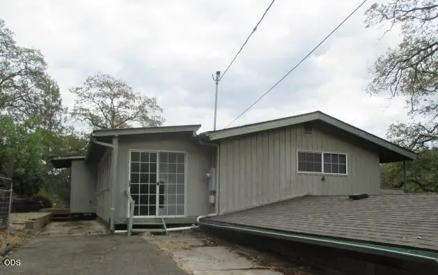 4356 W Griffin Creek Road, Medford, OR 97501 - #3