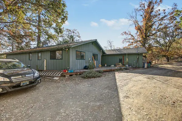1311 Neil Creek Road, Ashland, OR 97520