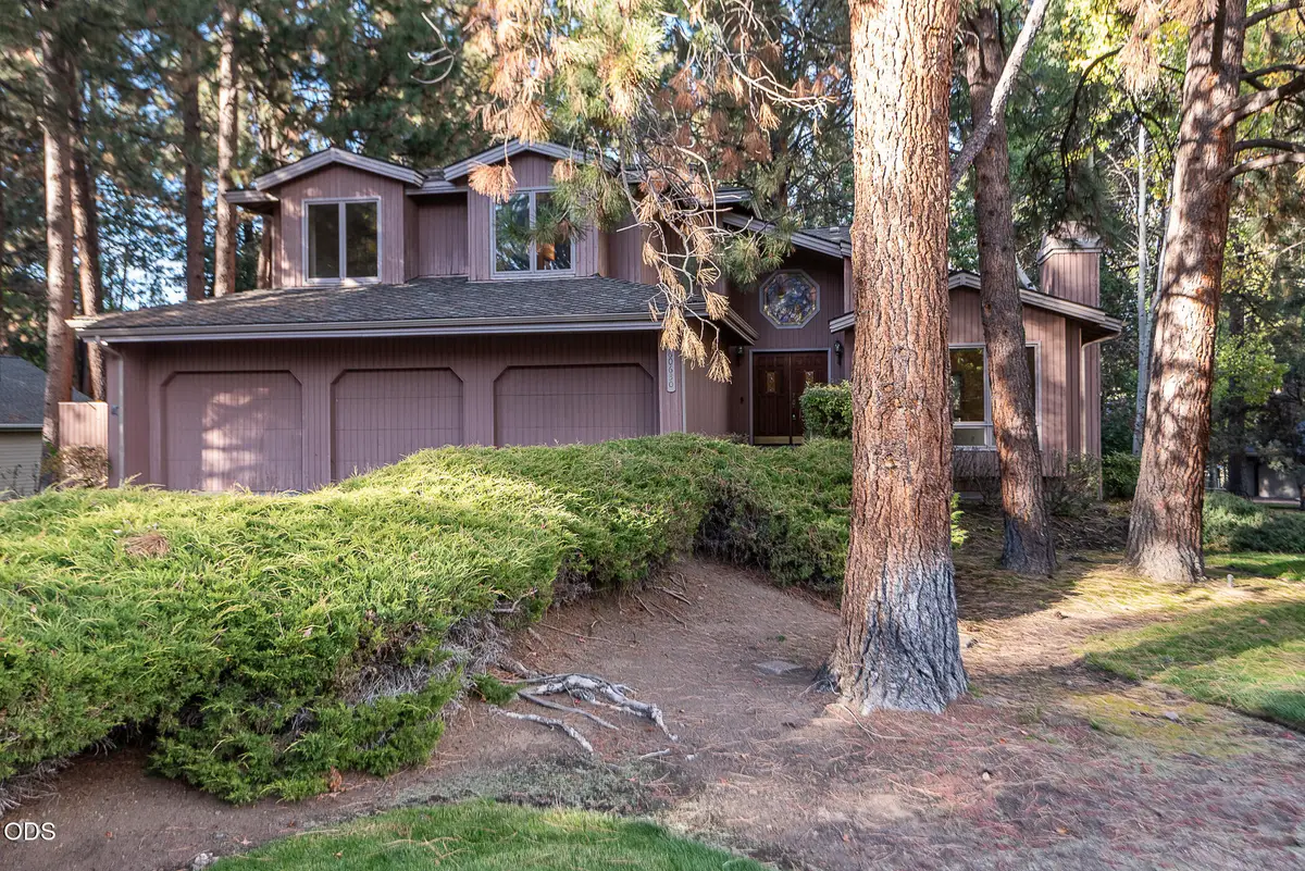 60630 Thunderbird, Bend, OR 97702 - #1