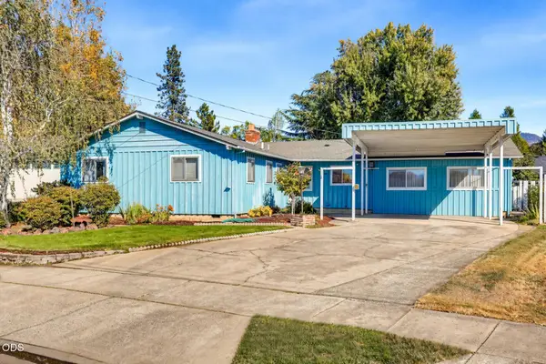 1581 Miracle Lane, Medford, OR 97504