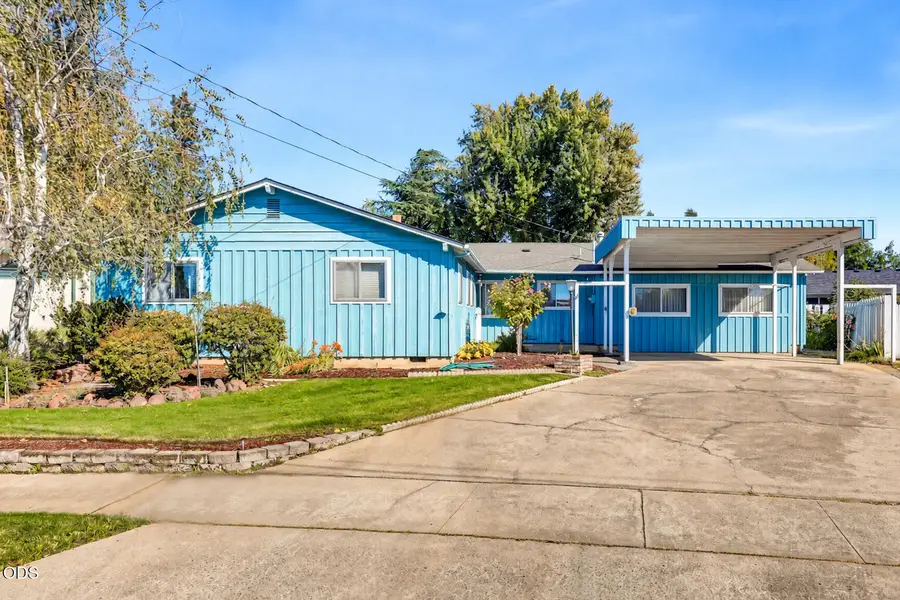 1581 Miracle Lane, Medford, OR 97504 - #2