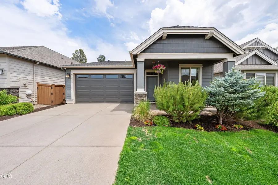 61048 SE Stari Most Loop, Bend, OR 97702 - #2