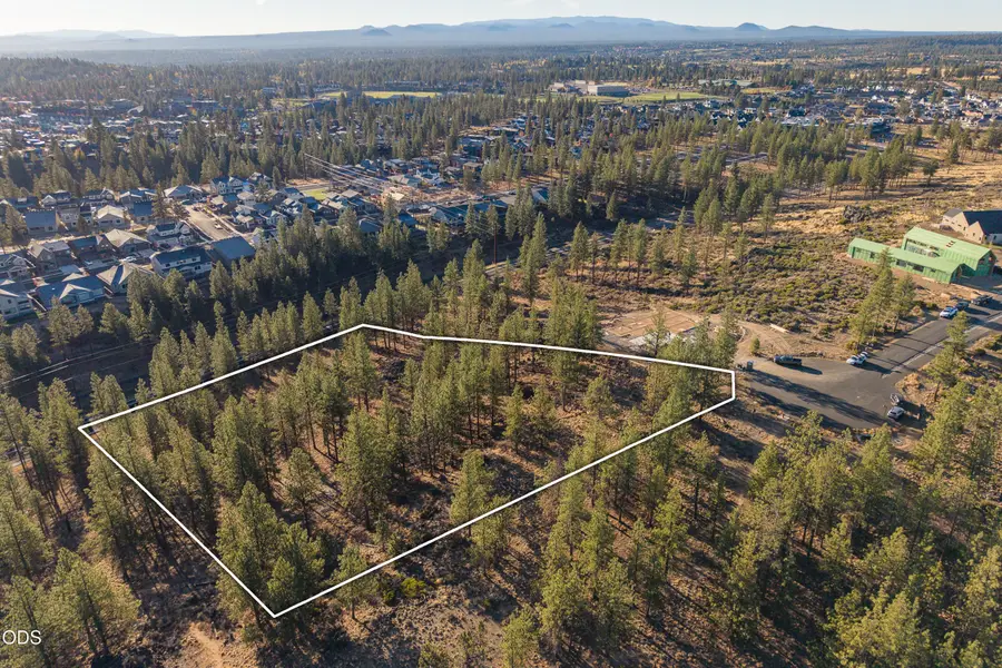 19151 Horizon View Drive, Bend, OR 97703 - #3