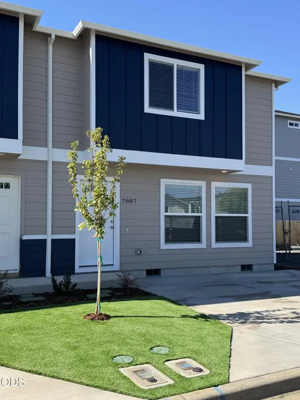 7887 Houston Loop, White City, OR 97503
