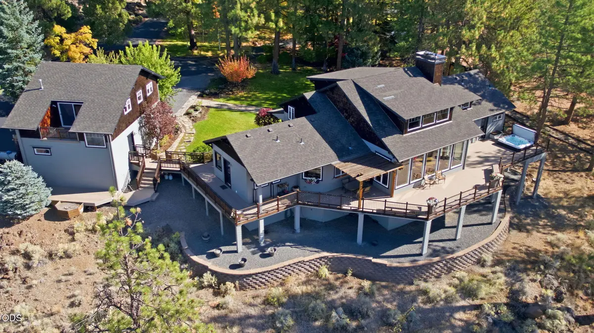 69190 Barclay Drive, Sisters, OR 97759 - #1