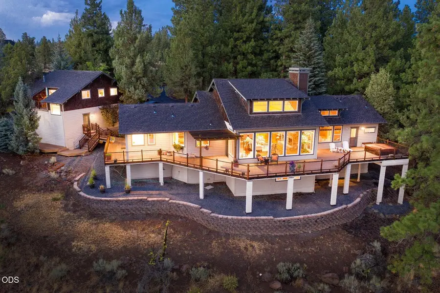 69190 Barclay Drive, Sisters, OR 97759 - #2