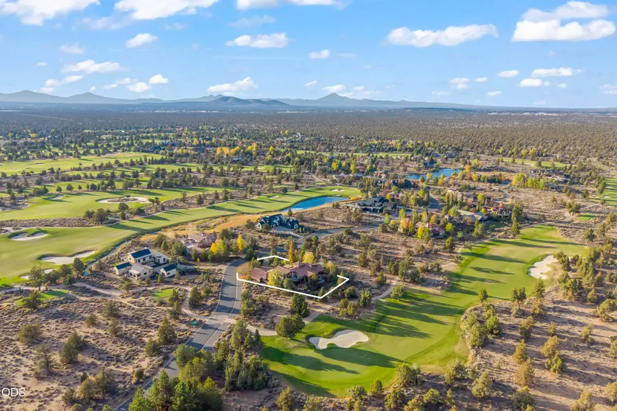 65810 Pronghorn Estates Dr, Bend, OR 97701 - #2