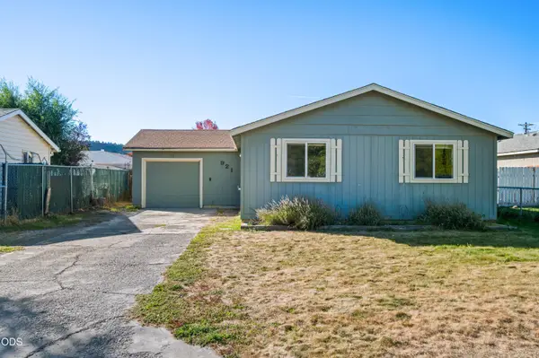 921 SE Algonquian Court, Prineville, OR 97754
