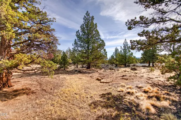 65415 78th Street, Bend, OR 97703