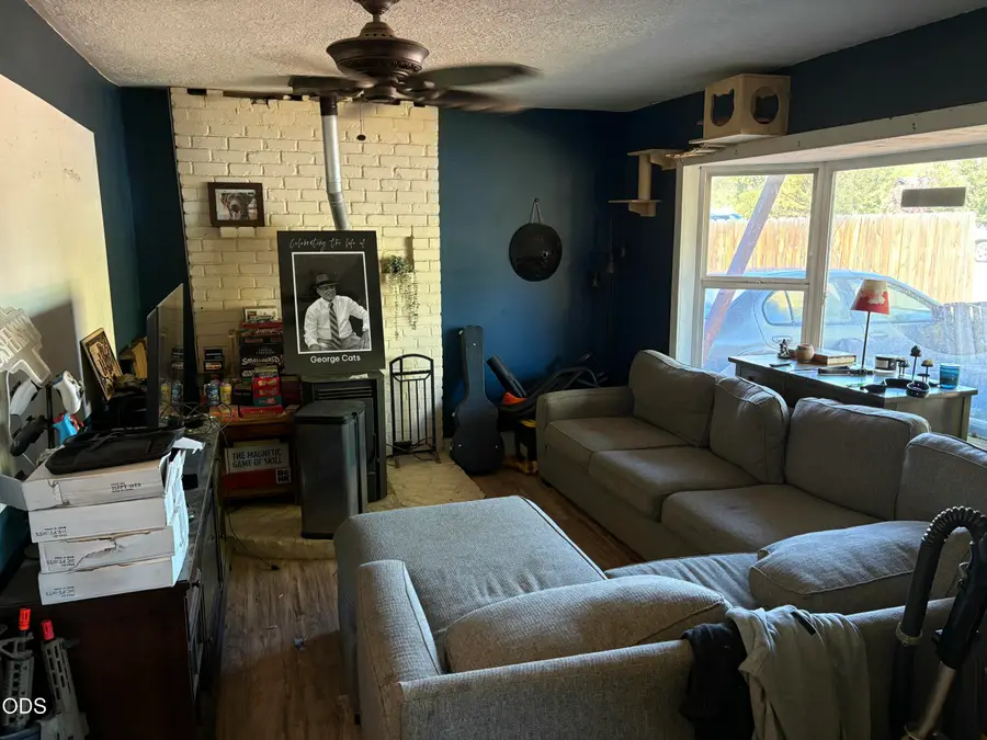 228 NW Greenwood Avenue, Redmond, OR 97756 - #2