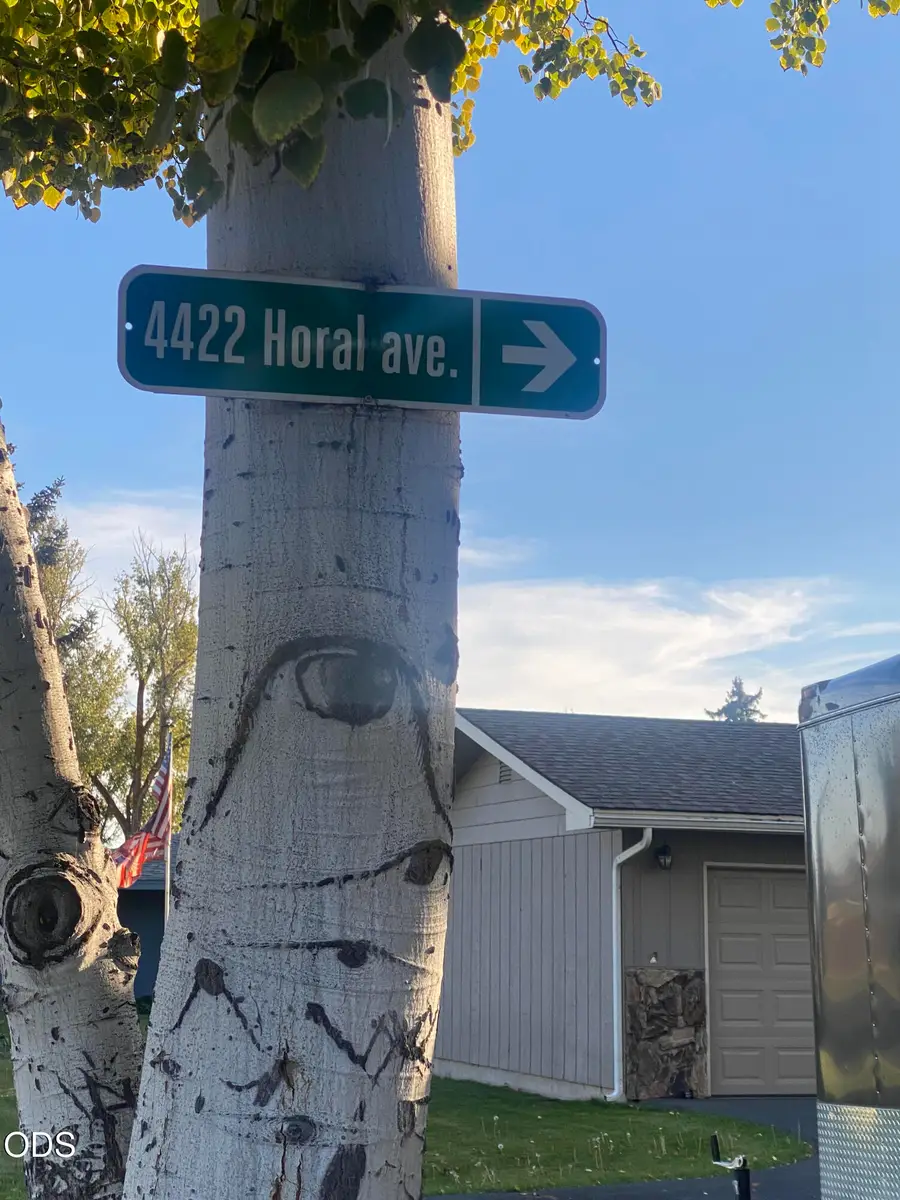 4422 Horal Avenue, Klamath Falls, OR 97603 - #2