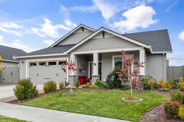 3878 Arena Drive, Medford, OR 97504