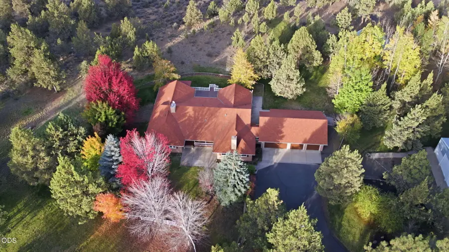 61251 Larsen Road, Bend, OR 97702 - #2