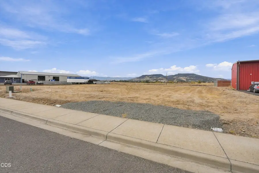 167 Trout Way, White City, OR 97503 - #3