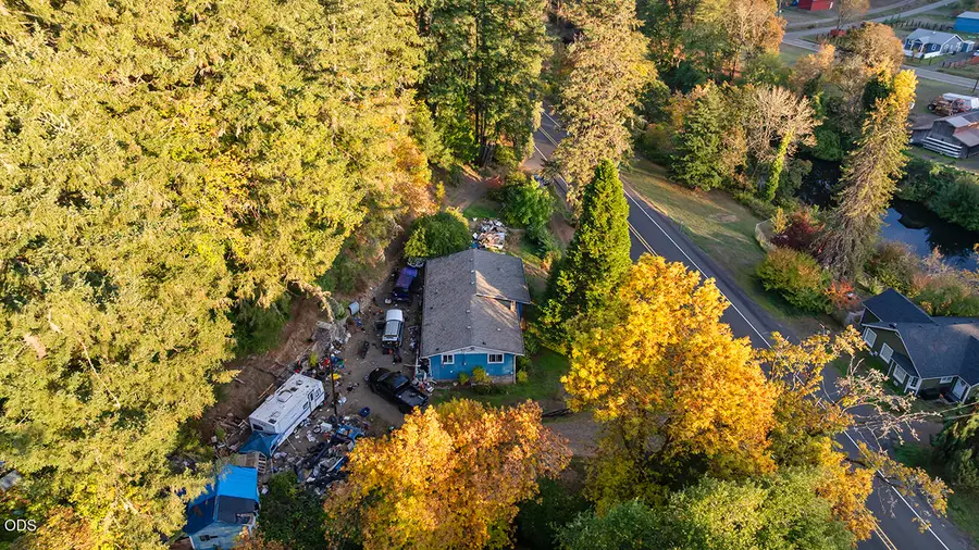 1725 State Highway 38, Drain, OR 97435 - #2