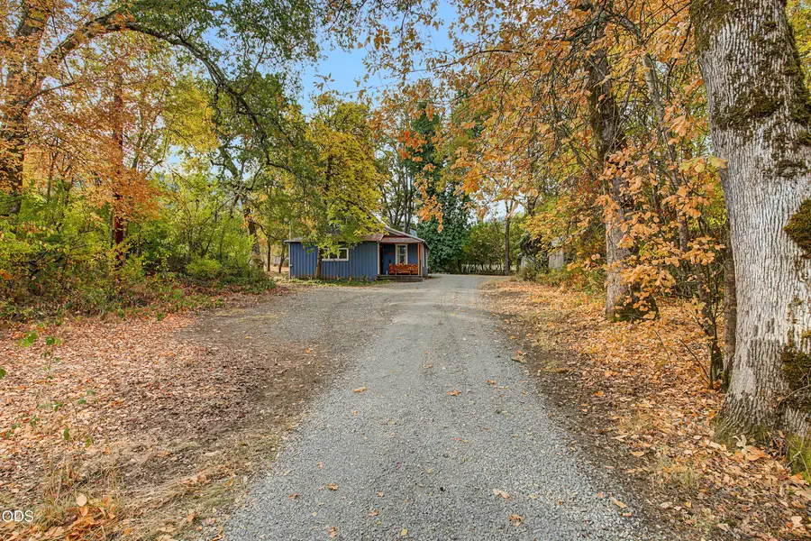 441 Tunnel Road, Glendale, OR 97442 - #2