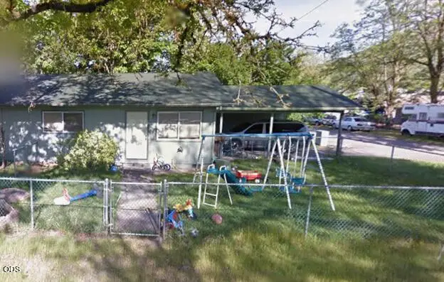 70 Chavner Street, Gold Hill, OR 97525 - #2