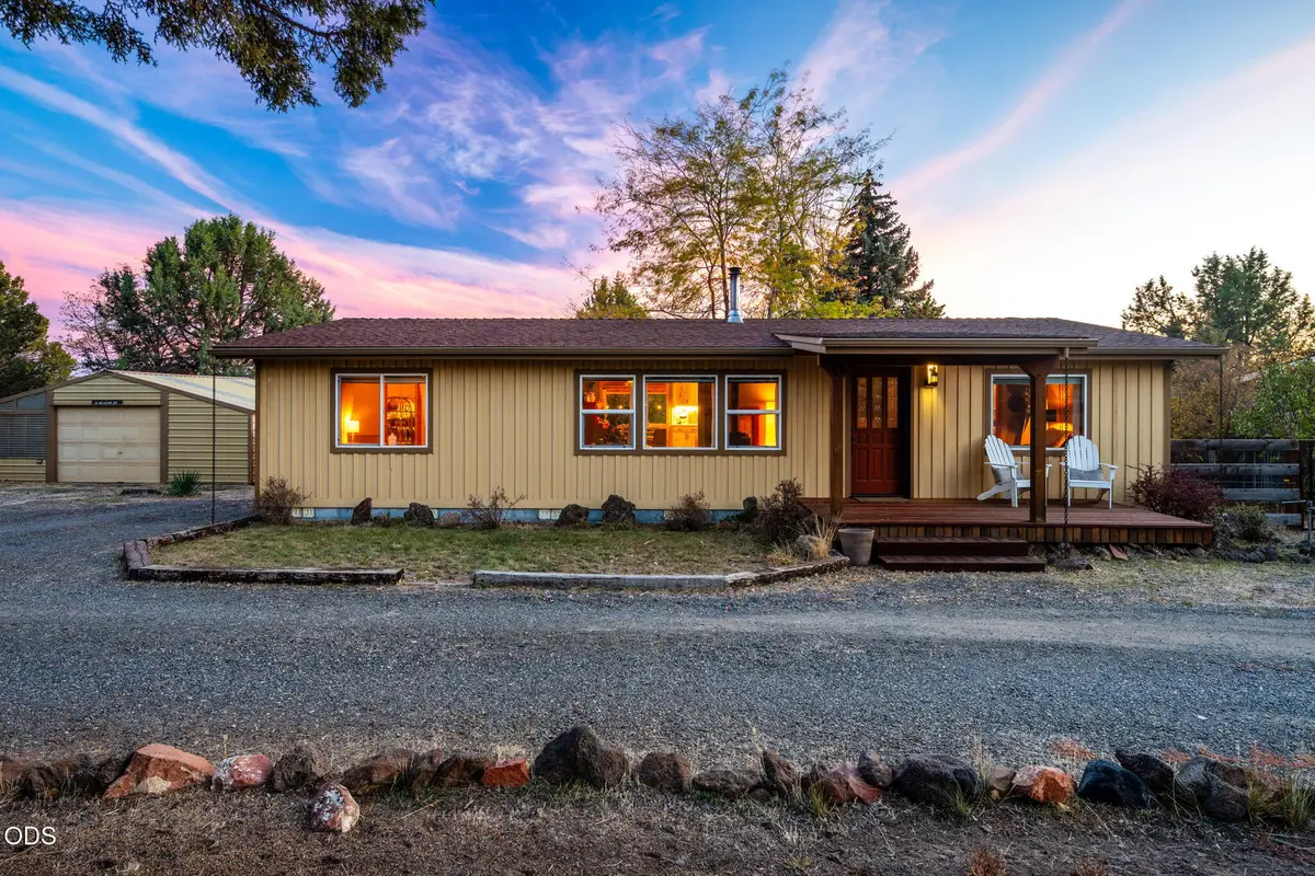 8997 SW Meadow Road, Terrebonne, OR 97760 - #1