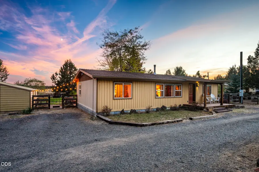 8997 SW Meadow Road, Terrebonne, OR 97760 - #3