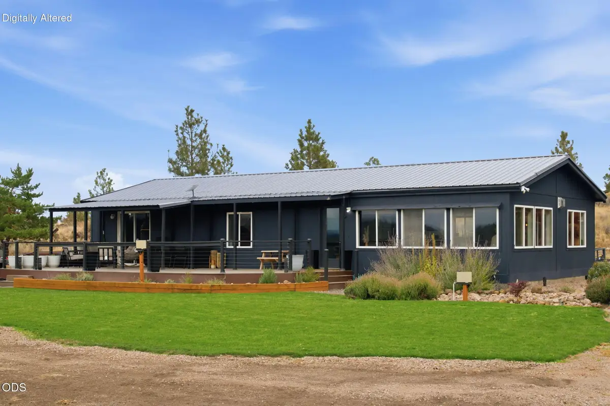 70090 Hinkle Butte Drive, Sisters, OR 97759 - #1