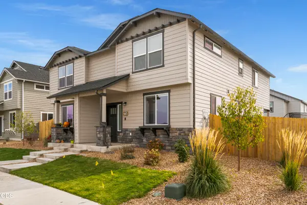 758 NW Varnish Avenue, Redmond, OR 97756