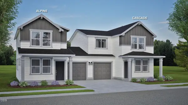 2716 NW 28th Street, Redmond, OR 97756