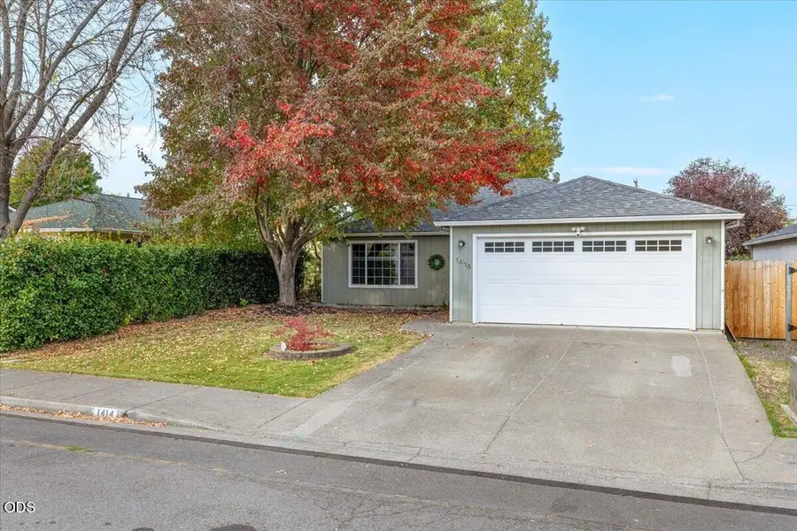1414 Beekman Avenue, Medford, OR 97501 - #2