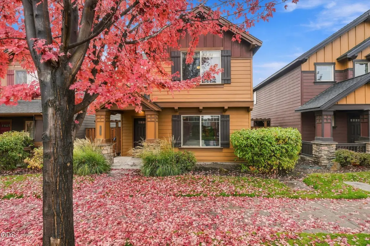 20487 Brentwood Avenue, Bend, OR 97702 - #1