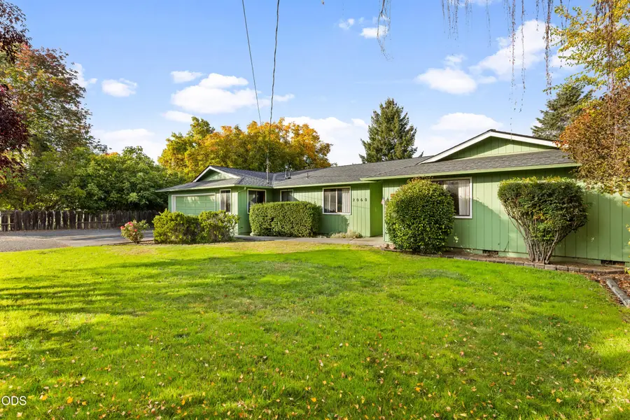 2060 Archer Drive, Medford, OR 97501 - #3