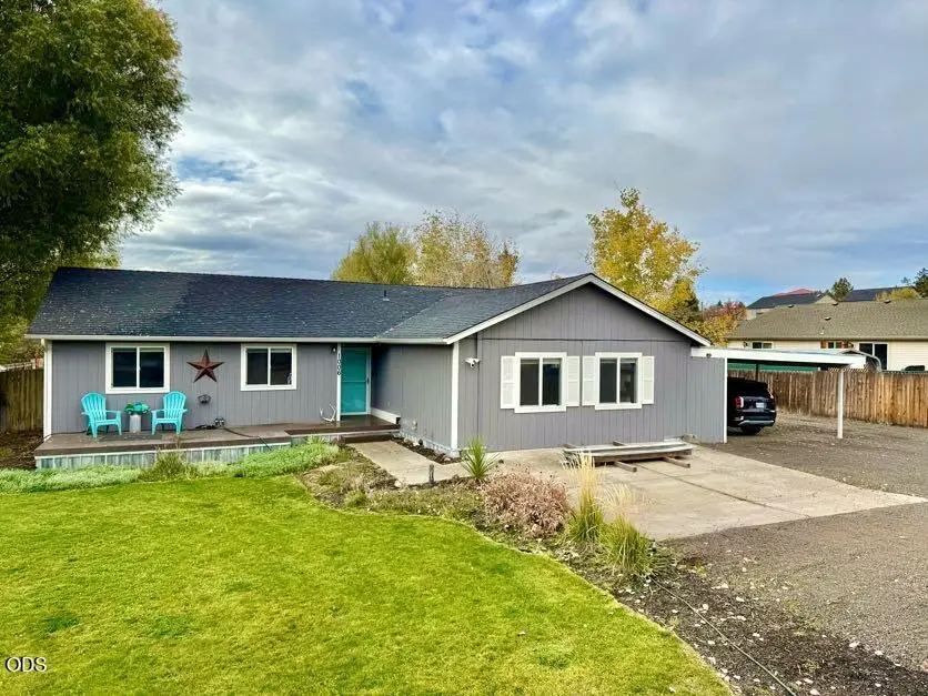 1006 NE Mountain Ash Road, Prineville, OR 97754 - #2