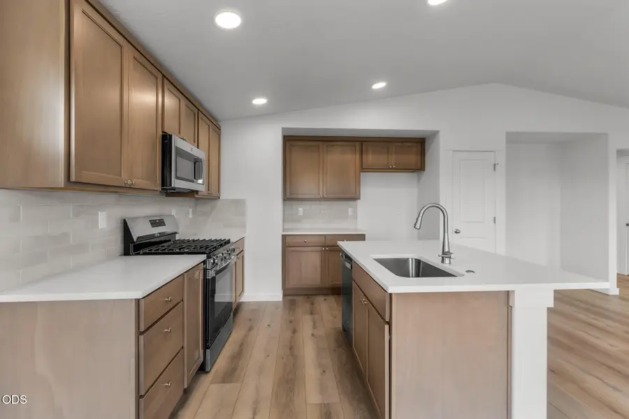 61075 NE Give Place, Bend, OR 97701 - #3