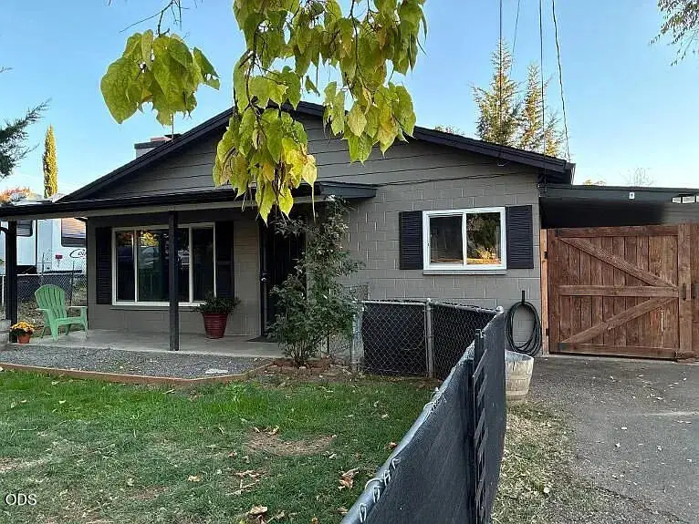 1029 NE Madrone Street, Grants Pass, OR 97526 - #1
