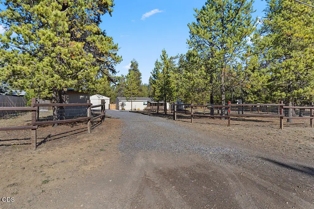 16122 Twin Drive, La Pine, OR 97739 - #1