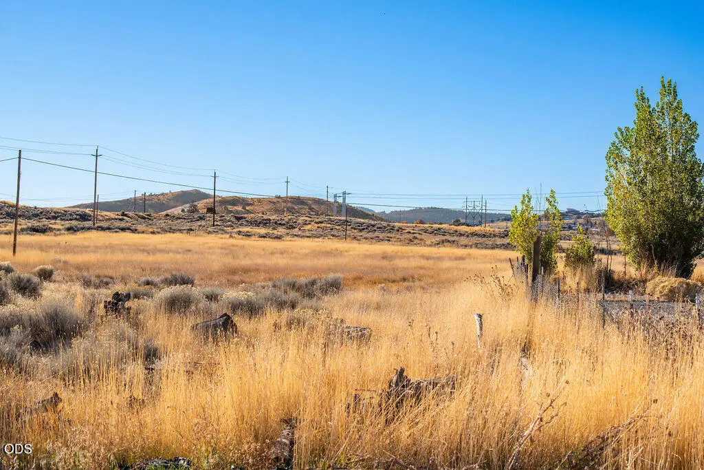 1441 Laverne Avenue, Klamath Falls, OR 97603 - #1